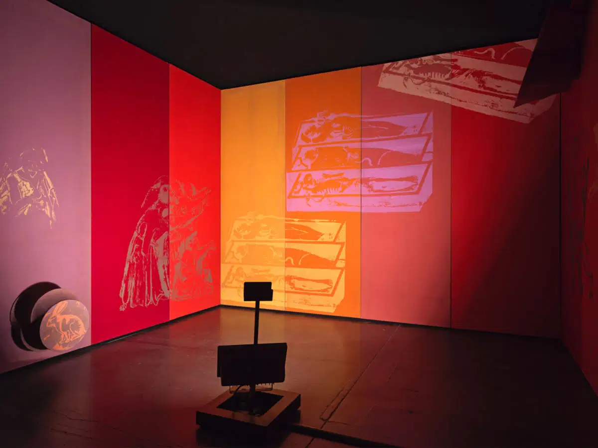 “Fabio Mauri. De Oppressione” alla Triennale di Milano in mostra fino al 15 febbraio 2026