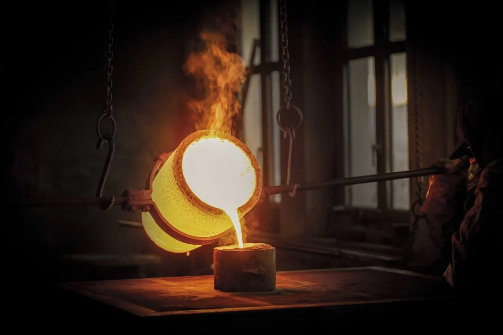 The Castello Cube, l’oro come simbolo di arte e speculazione