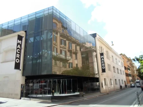 Riapre MACRO a Roma, nel segno del dialogo tra città e comunità, l'11 dicembre. Scopri le quattro mostre in programma e la nuova sala dedicata al cinema e le nuove proiezioni