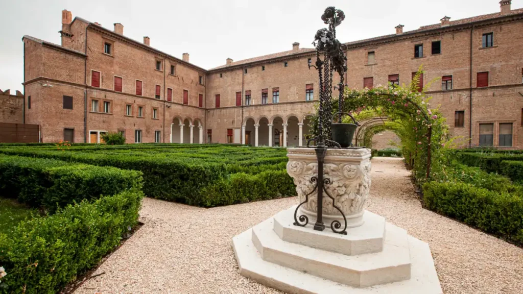 Musei di Ferrara: Castello Estense, Palazzo dei Diamanti e altre collezioni